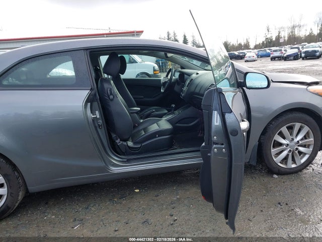 KNAFX6A8XF5299468 KIA Forte Koup Ex