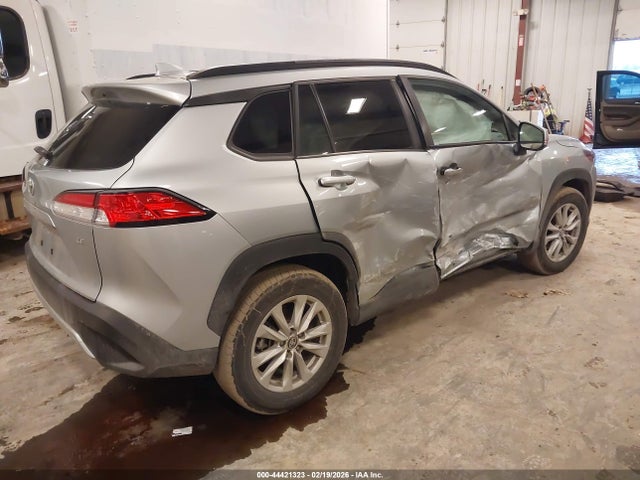 2024 TOYOTA COROLLA CROSS 7MUCAAAG3RV115770 Photo 3