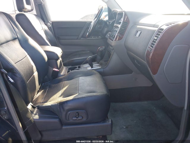 2004 MITSUBISHI MONTERO JA4MW51SX4J011028 Photo 4