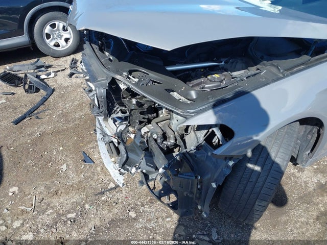 WBA53BH04MWX20947 BMW 530I