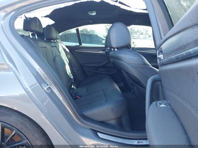 WBA53BH04MWX20947 BMW 530I
