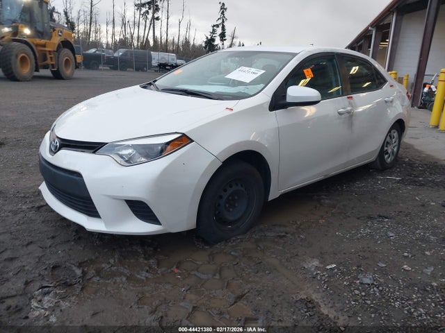 Toyota Corolla Le Eco 2014 5YFBPRHE7EP145848 Image 2