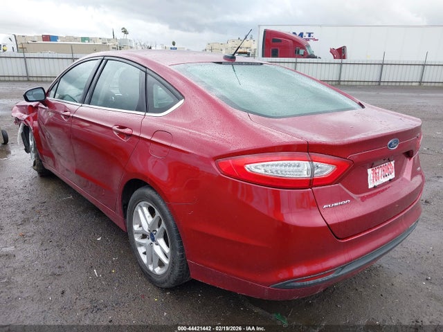3FA6P0H78FR105665 Ford FUSION SE