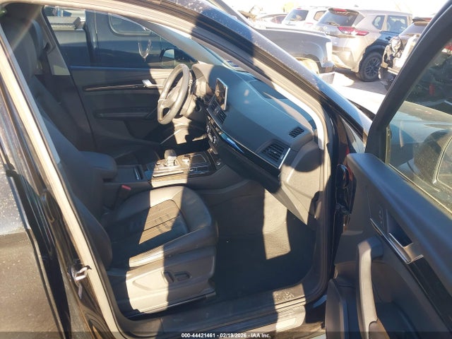 2020 Audi Q5 Premium Plus 45 Tfsi Quattro S Tronic მანქანა იყიდება აუქციონზე, vin: WA1BNAFY0L2013024, აუქციონის ნომერი: 44421461