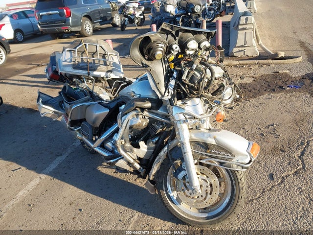 2003 HARLEY-DAVIDSON FLHTCUI 1HD1FCW463Y615302