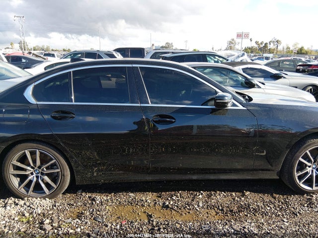 3MW5R1J0XM8C03065 BMW 330I
