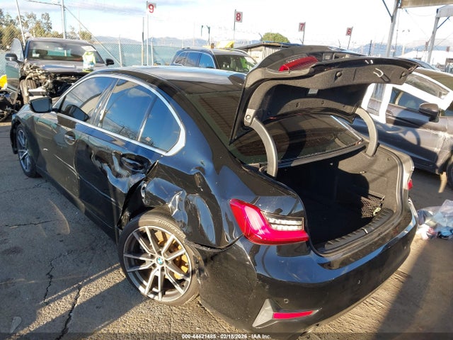 3MW5R1J0XM8C03065 BMW 330I