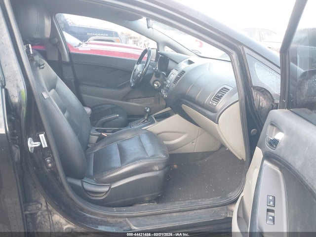 KNAFX4A8XE5153705 KIA FORTE EX