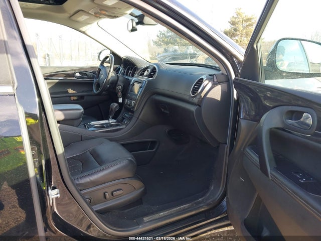 44421521 :رقم المزاد ، 5GAKVCKD4HJ324443 vin ، 2017 Buick Enclave Premium مزاد بيع