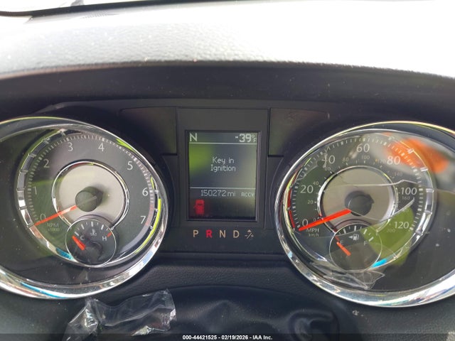 2015 Chrysler Town & Country Touring მანქანა იყიდება აუქციონზე, vin: 2C4RC1BG2FR638148, აუქციონის ნომერი: 44421525