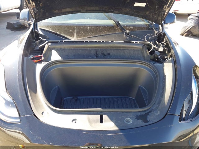 2022 TESLA MODEL Y 7SAYGDEF9NF411024 Photo 9