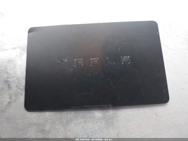 2022 TESLA MODEL Y 7SAYGDEF9NF411024 Photo 10