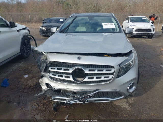 44421575 :رقم المزاد ، WDCTG4GB4JJ448982 vin ، 2018 Mercedes-benz Gla 250 4matic مزاد بيع