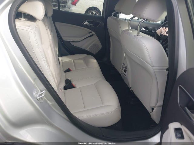 44421575 :رقم المزاد ، WDCTG4GB4JJ448982 vin ، 2018 Mercedes-benz Gla 250 4matic مزاد بيع