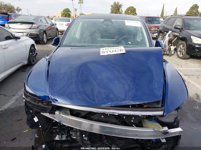 2026 TESLA MODEL Y 7SAYGDED5TF524285 Photo 9