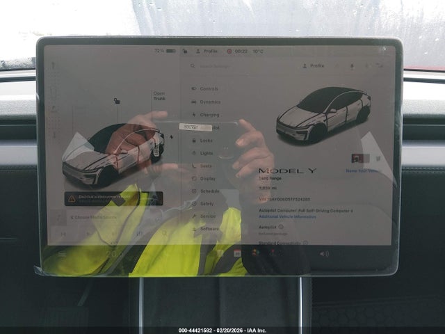 2026 TESLA MODEL Y 7SAYGDED5TF524285 Photo 6