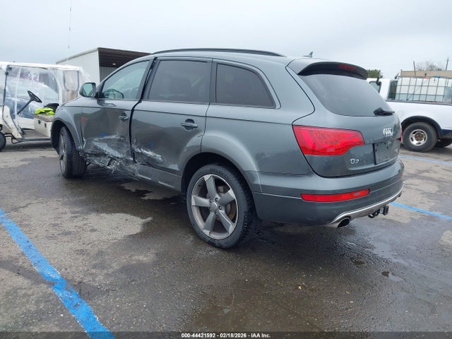 2015 AUDI Q7 WA1LGAFE6FD029421 Photo 2