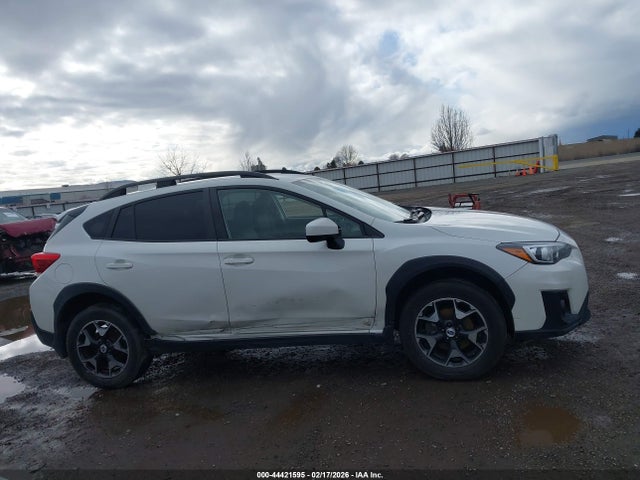 Subaru Crosstrek 2.0i Premium 2018 JF2GTABC8JH330816 Image 13