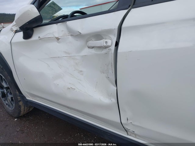 Subaru Crosstrek 2.0i Premium 2018 JF2GTABC8JH330816 Image 19