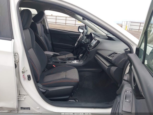 Subaru Crosstrek 2.0i Premium 2018 JF2GTABC8JH330816 Image 5