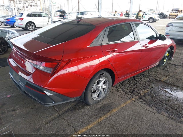 KMHLL4DG3RU678892 Hyundai ELANTRA SE