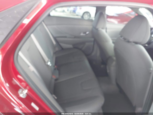 KMHLL4DG3RU678892 Hyundai ELANTRA SE