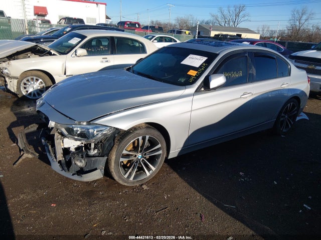 2018 Bmw 330i მანქანა იყიდება აუქციონზე, vin: WBA8B9C57JAE22271, აუქციონის ნომერი: 44421613