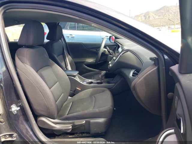 1G1ZB5ST7PF158468 Chevrolet Malibu Fwd Ls