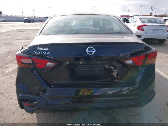 44421607 :رقم المزاد ، 1N4BL4BV1NN307998 vin ، 2022 Nissan Altima S Fwd مزاد بيع
