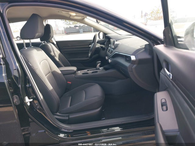 44421607 :رقم المزاد ، 1N4BL4BV1NN307998 vin ، 2022 Nissan Altima S Fwd مزاد بيع