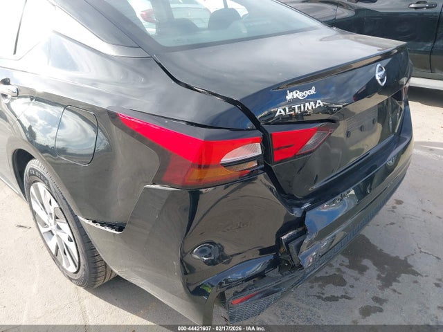 44421607 :رقم المزاد ، 1N4BL4BV1NN307998 vin ، 2022 Nissan Altima S Fwd مزاد بيع