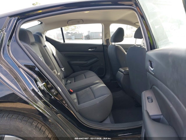 44421607 :رقم المزاد ، 1N4BL4BV1NN307998 vin ، 2022 Nissan Altima S Fwd مزاد بيع