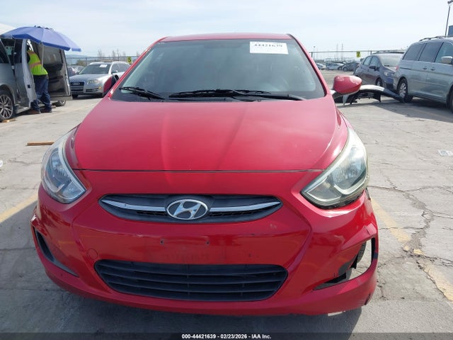 2016 Hyundai Accent Se მანქანა იყიდება აუქციონზე, vin: KMHCT4AEXGU090729, აუქციონის ნომერი: 44421639