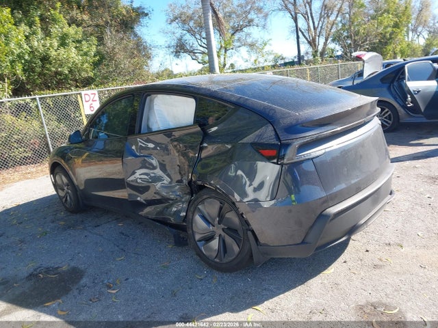 7SAYGDED8TA462765 Tesla Model Y Premium Rear-wheel Drive/standard Rear-wheel Drive