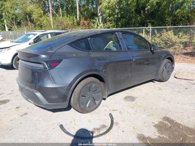 7SAYGDED8TA462765 Tesla Model Y Premium Rear-wheel Drive/standard Rear-wheel Drive