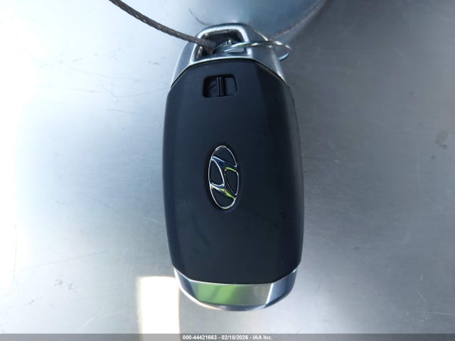 KM8K62AA9KU255652 Hyundai Kona Sel