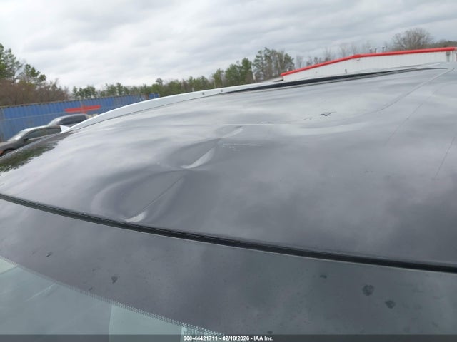 5GAERBKWXJJ257639 Buick Enclave Essence
