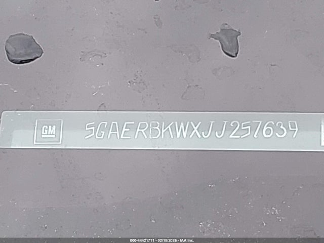 5GAERBKWXJJ257639 Buick Enclave Essence