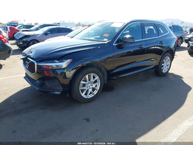 2021 Volvo Xc60 T6 Momentum მანქანა იყიდება აუქციონზე, vin: YV4A22RK6M1770389, აუქციონის ნომერი: 44421724