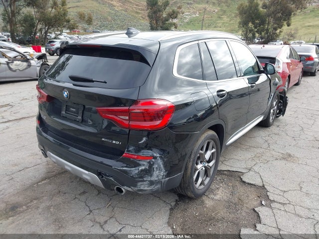 2021 BMW X3 5UXTY5C08M9F48295 Photo 3