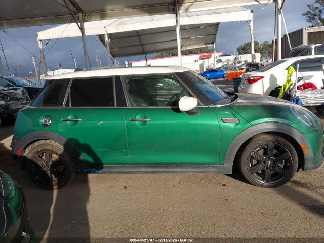 Mini Hardtop Cooper S 2022 WMW53DK05N2R64989 Image 14