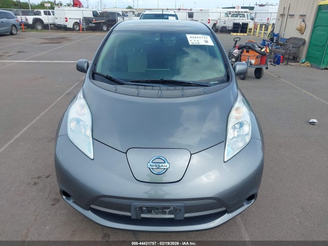 1N4BZ0CP2GC312018 Nissan LEAF SV
