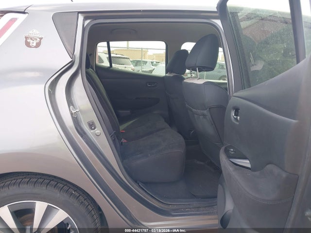 1N4BZ0CP2GC312018 Nissan LEAF SV