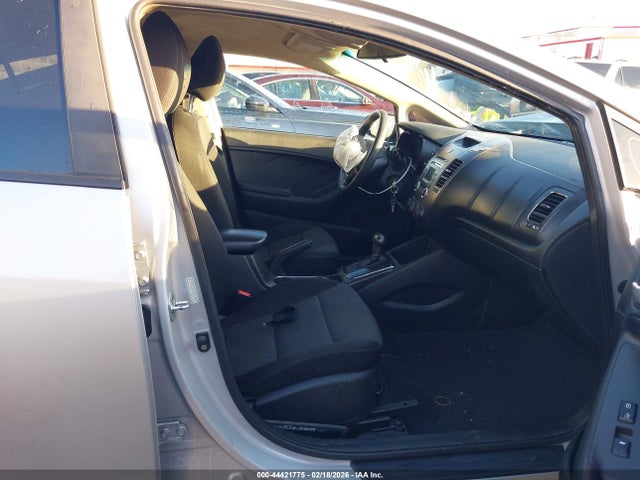 KIA FORTE LX 2017 3KPFK4A7XHE031492 Image 5