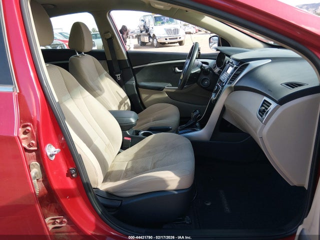 KMHD35LH0GU266396 Hyundai ELANTRA GT