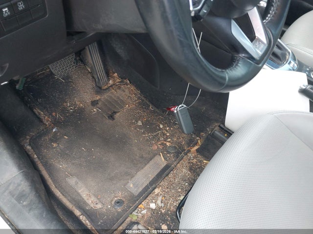 2019 TOYOTA YARIS 3MYDLBYV4KY505201 Photo 10