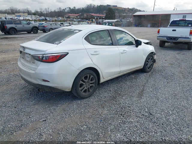 2019 TOYOTA YARIS 3MYDLBYV4KY505201 Photo 3