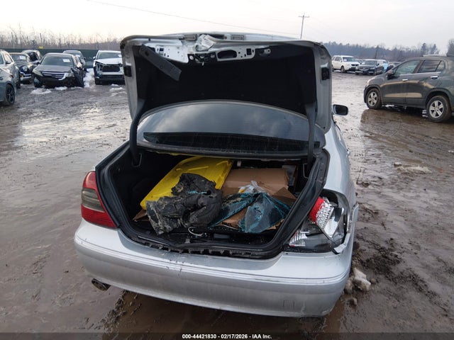 44421830 :رقم المزاد ، WDBUF56X97B112052 vin ، 2007 Mercedes-benz E 350 مزاد بيع