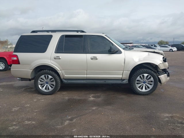 1FMJU1JT8HEA75482 Ford Expedition Xlt