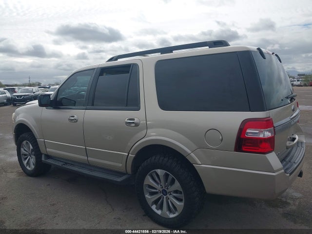1FMJU1JT8HEA75482 Ford Expedition Xlt